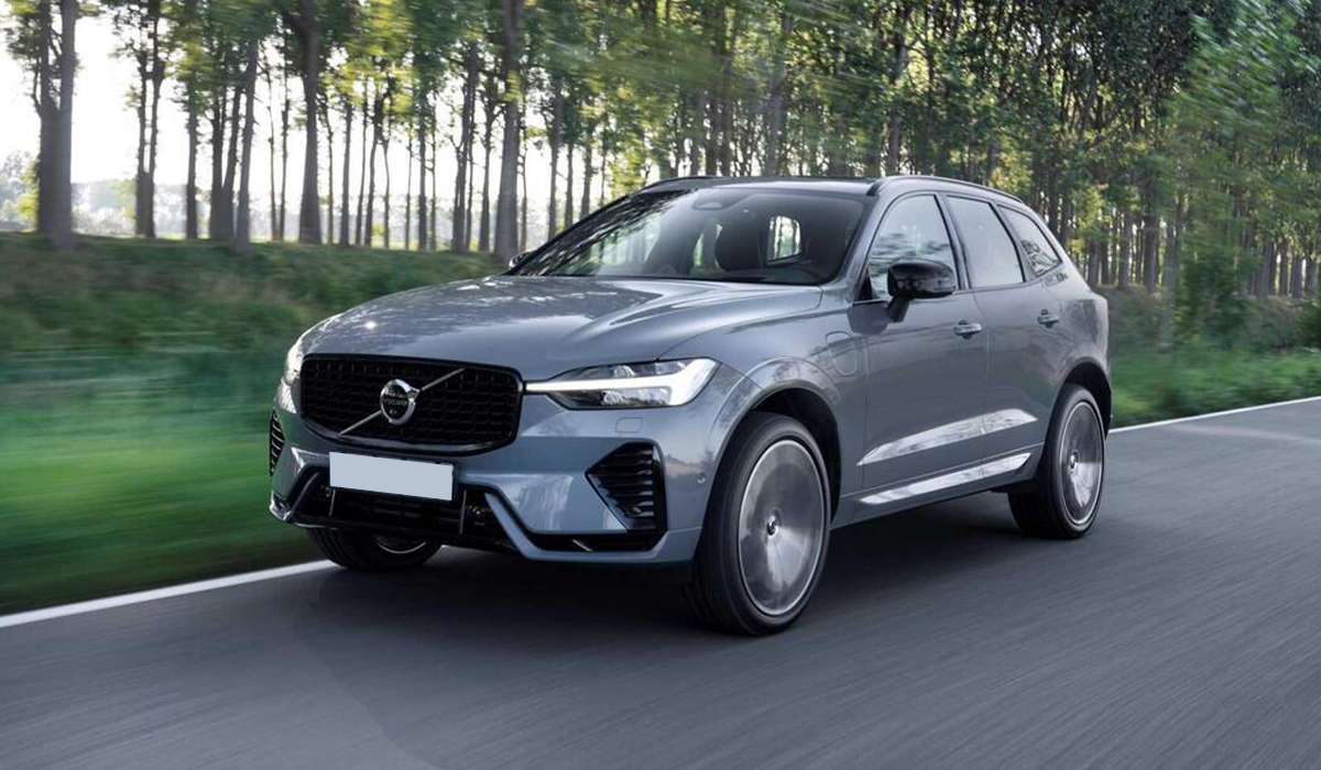 Volvo XC60 - RentFashionCar