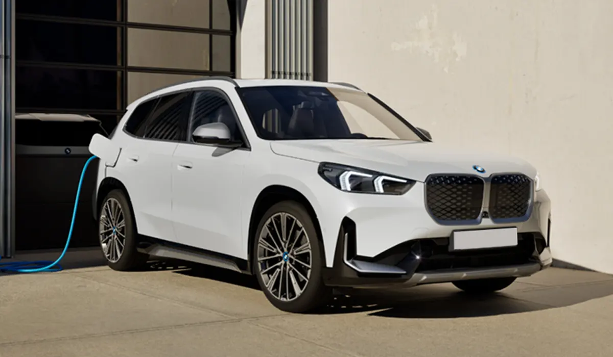 Noleggio-a-lungo-termine-Fashion-Car-Cinisi-BMW IX1